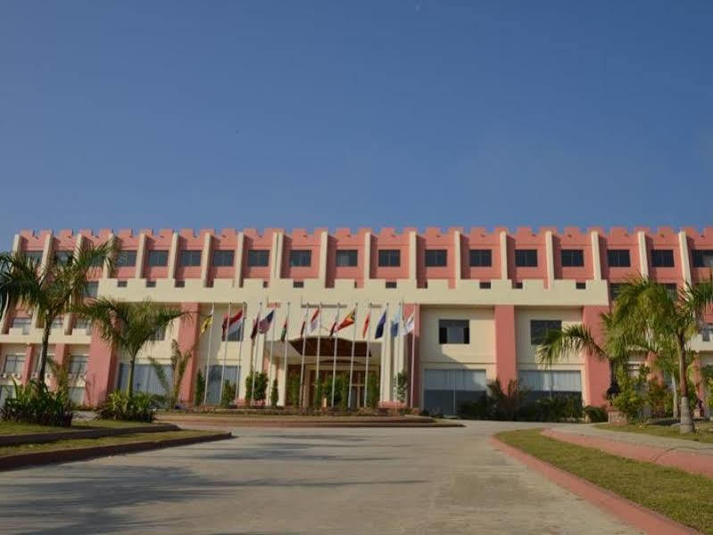 Great Wall Hotel - Nay Pyi Taw Oattara Thiri Exterior foto