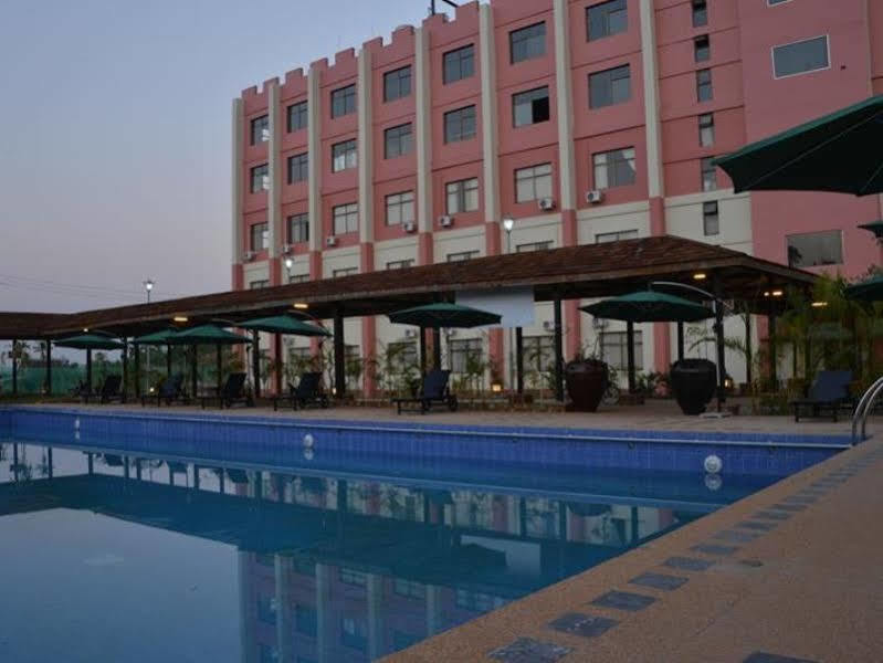 Great Wall Hotel - Nay Pyi Taw Oattara Thiri Exterior foto